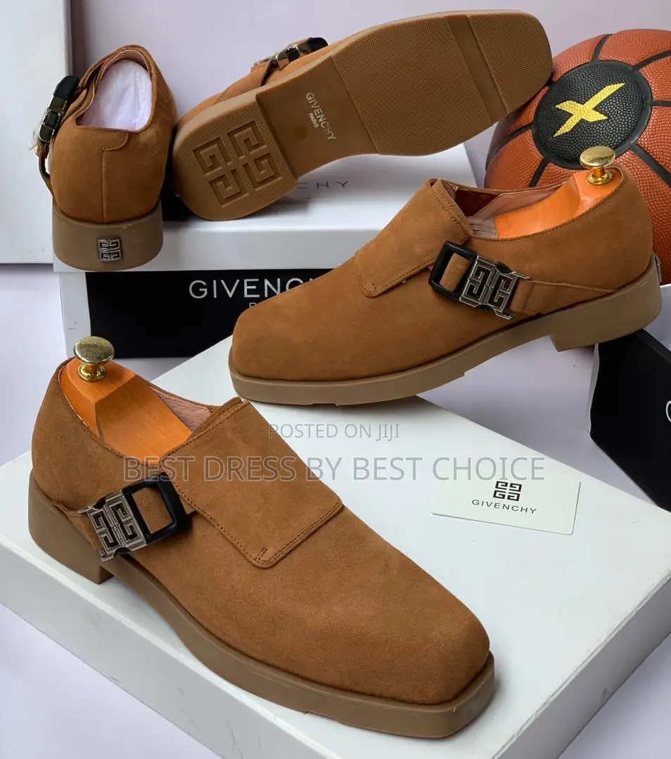 New_ Givenchy Corporate Shoe
