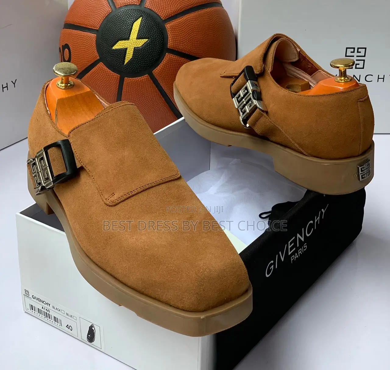 New_ Givenchy Corporate Shoe