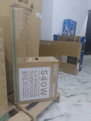 Photo - PURE BASS Hisense Hs5100 540W 6.5" Wireless Subwoofers