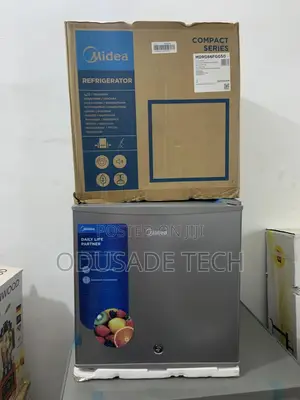 Stylish Storage Midea Bedside Refrigerator 45 L Mdrd86fgg50
