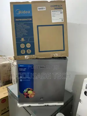 Water Wise Midea Bedside Refrigerator 45 L Mdrd86fgg50