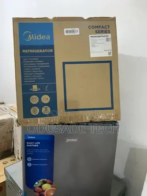 PRO Fridge Midea Bedside Refrigerator 45 L Mdrd86fgg50