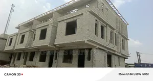Photo - 4bdrm Duplex in Maryland for sale