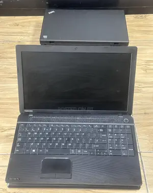 Laptop Toshiba Satellite C50 4GB Intel Pentium HDD 320GB