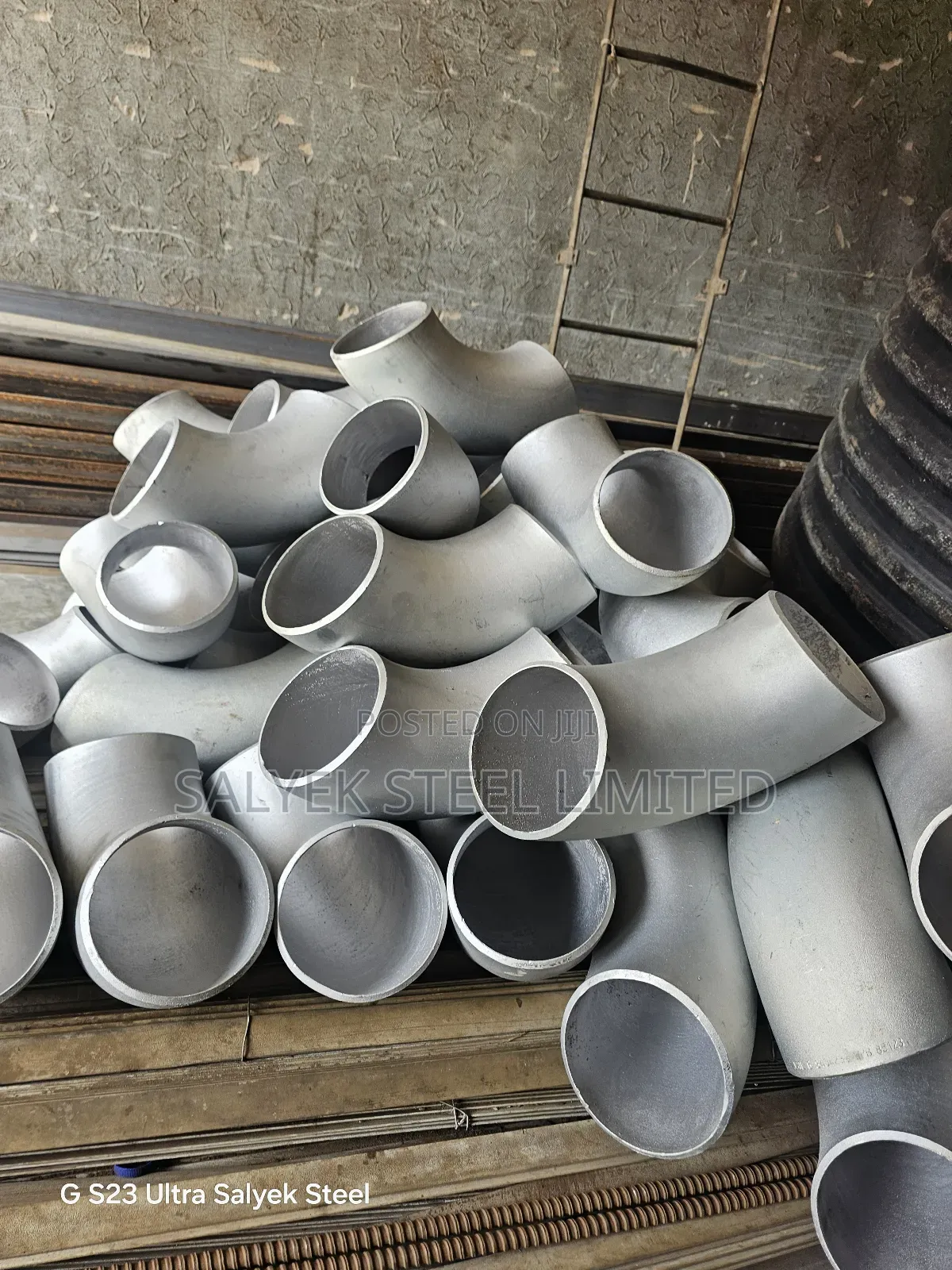 Galvanized Elbow and Pipe