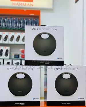 Photo - Onyx Studio Speakers