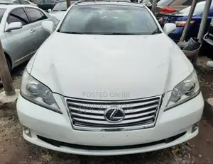 Lexus ES 350 2011 White