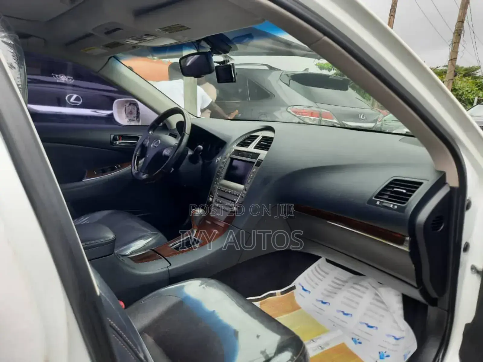 Lexus ES 350 2011 White