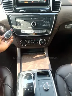 Mercedes-Benz GLE-Class GLE 350 2017 Red