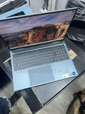 Laptop Dell Inspiron 16 7630 16GB Intel Core I7 SSD 512GB