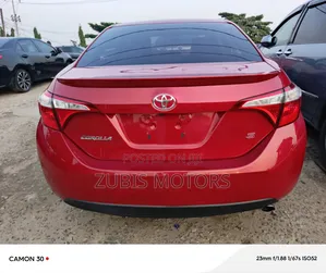 Toyota Corolla 2016 Red