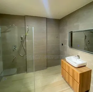 3bdrm Apartment in Victoria Island for rent
