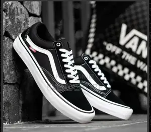 High Grade Sneaker