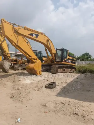 Caterpillar Excavator 345bl. 160m Naira