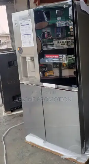 LG Nok Nok, Side by Side Refrigerator Ice Crush Dispenser
