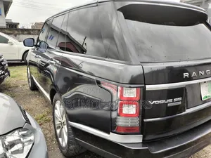 Land Rover Range Rover Vogue 2013 Black