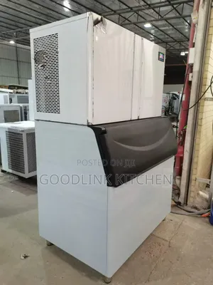 Heavy Duty Ice Cube Maker