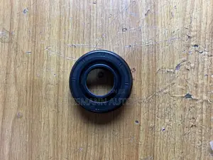 Photo - Transmission or Gear Oil Seal Ford Edge