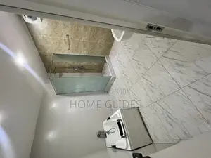 Luxury Studio Apartment