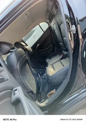 Mercedes-Benz GLA 250 2016 Black