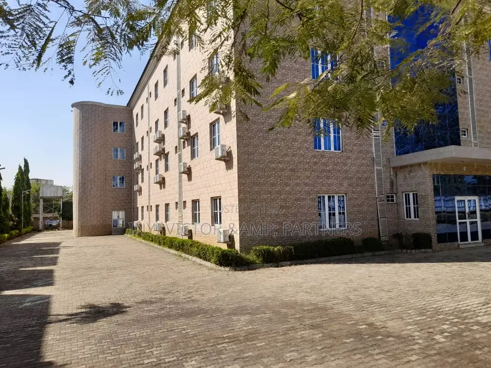 Office Complex for Sale
