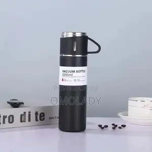 Stainless Steel Vacuum Flask With 2 Tea Cups Gift Set