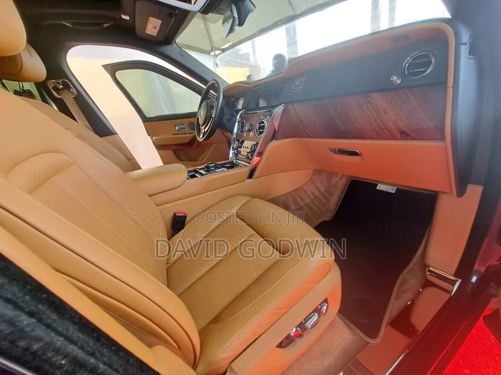 Rolls-Royce Cullinan Base 2020