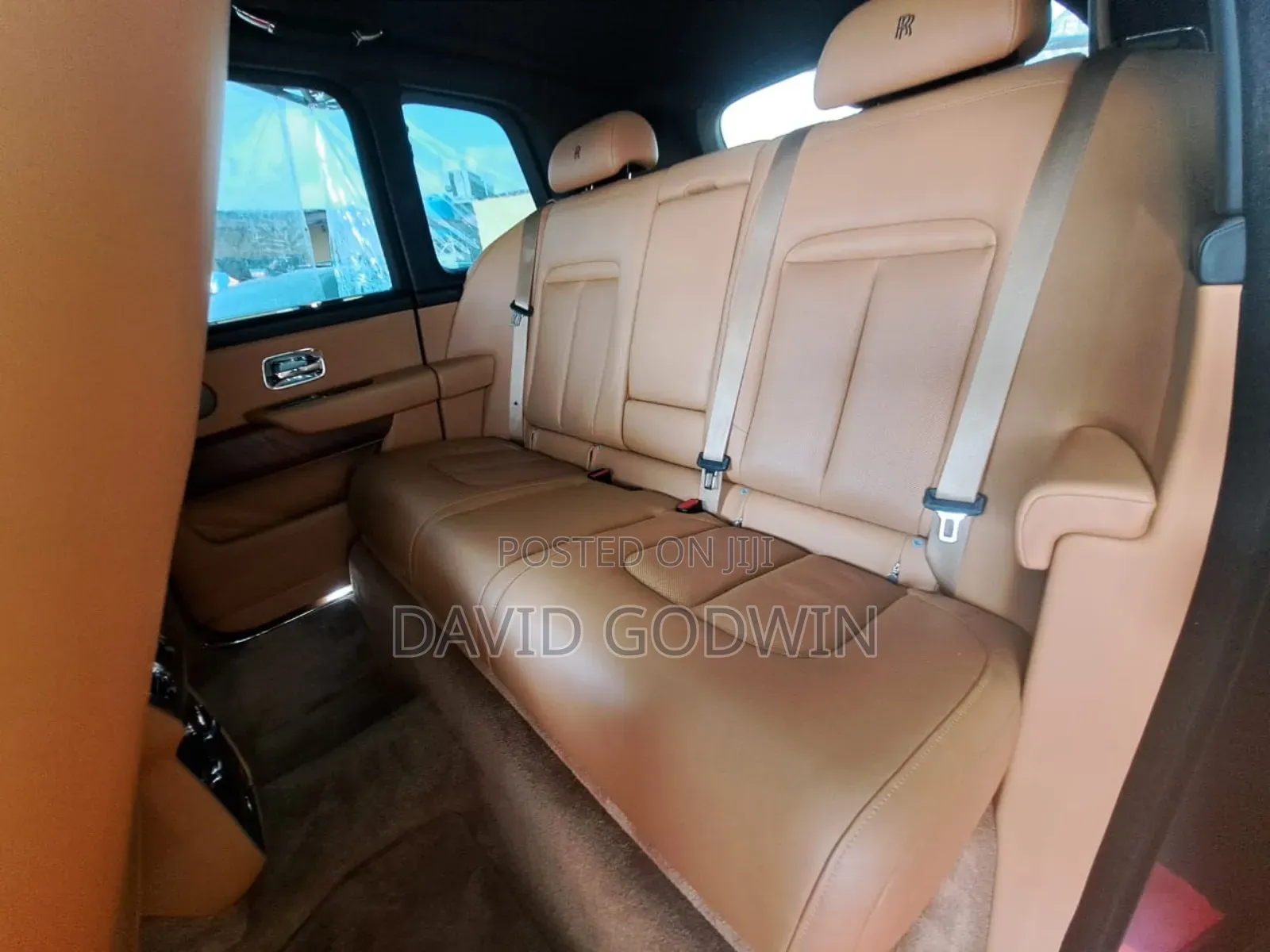 Rolls-Royce Cullinan Base 2020