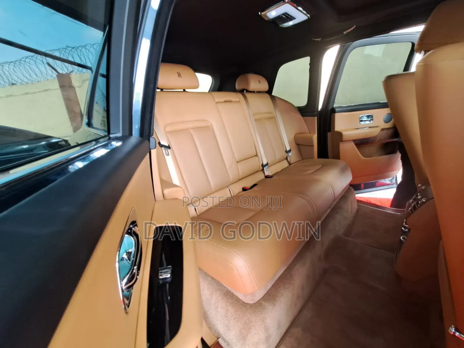 Rolls-Royce Cullinan Base 2020