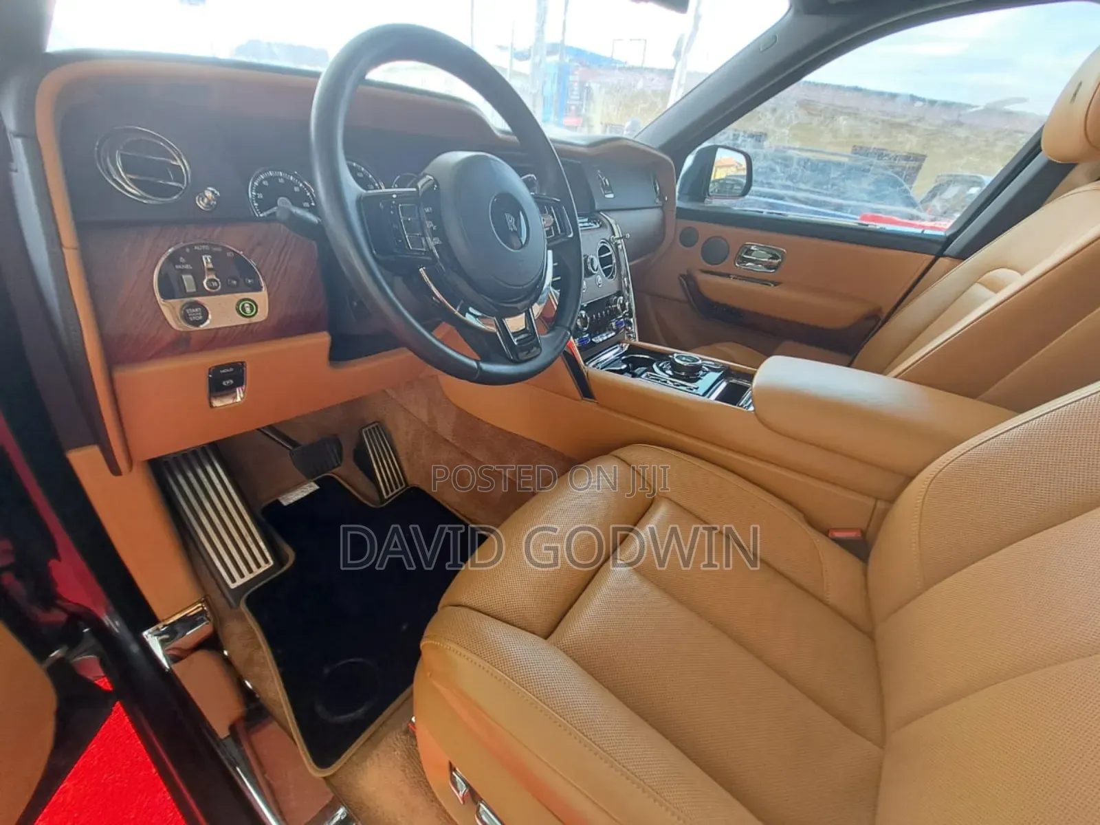 Rolls-Royce Cullinan Base 2020