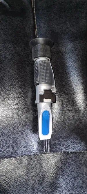 Refractometer