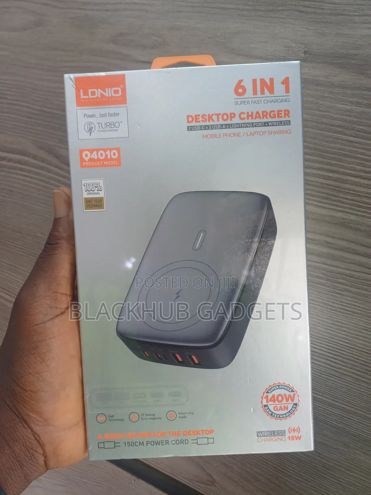 LNDIO 6 in 1 Desktop Charger