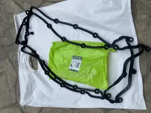 Photo - Complete Valve Cover Rubber Seal Range Rover Sports 2010