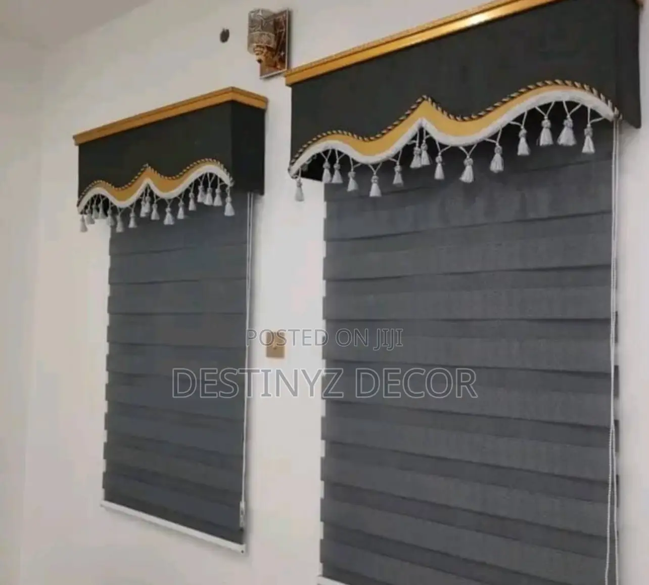 Window Blinds With Luxury Headboard Cover