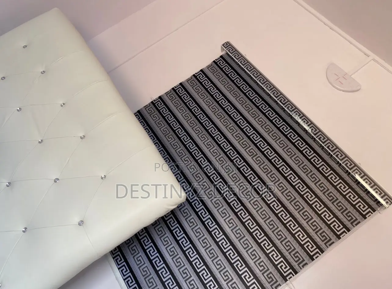 Window Blinds With Luxury Headboard Cover
