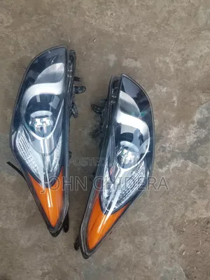 Set of Headlights Elantra GT 013