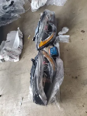 Headlamp Mercedes Benz ML166