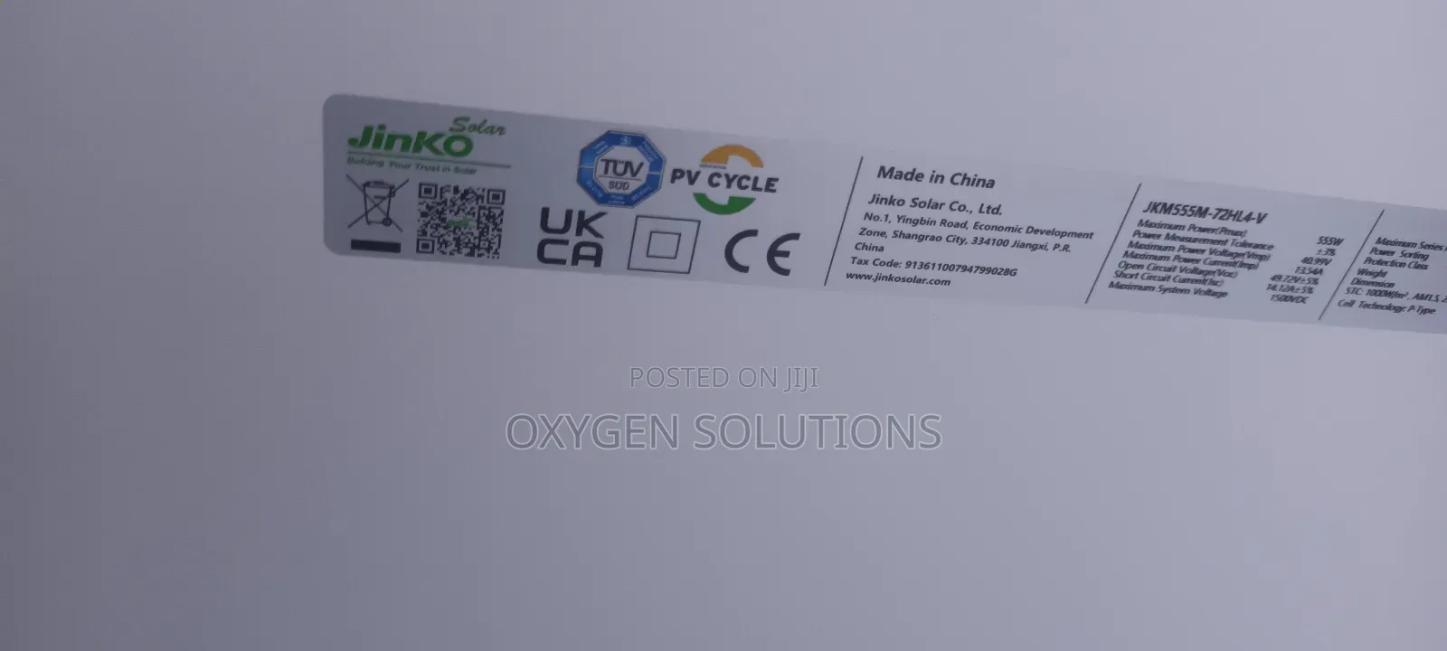 555watts 144cells Jinko Solar Panel
