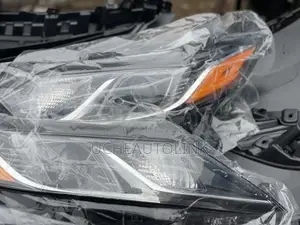 Headlights Toyota Camry 2018 Available as Seen