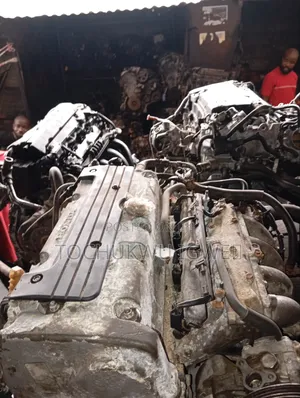 Honda CR-V Engine and Gearbox 08 to 012 2 Wheel Drive