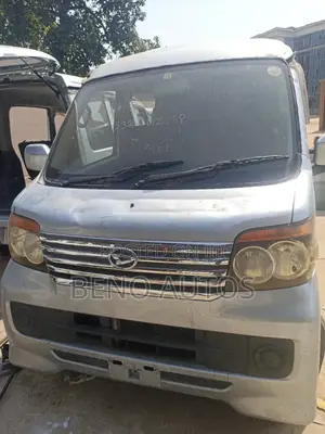 Daihatsu Hijet 2010 Silver