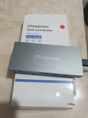 Photo - Cfexpress Type a B SD Card Reader