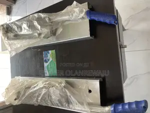 Manual Chicken Cutter