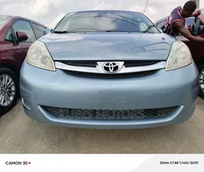 Toyota Sienna 2008 Blue