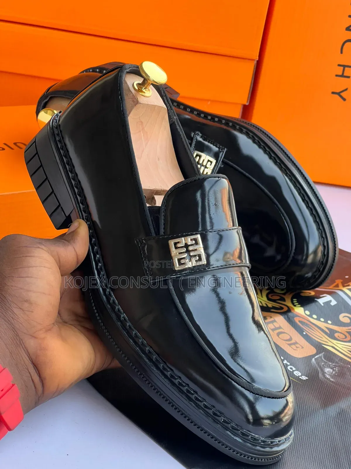 Louis Vuitton Men Flat Quality Shoe