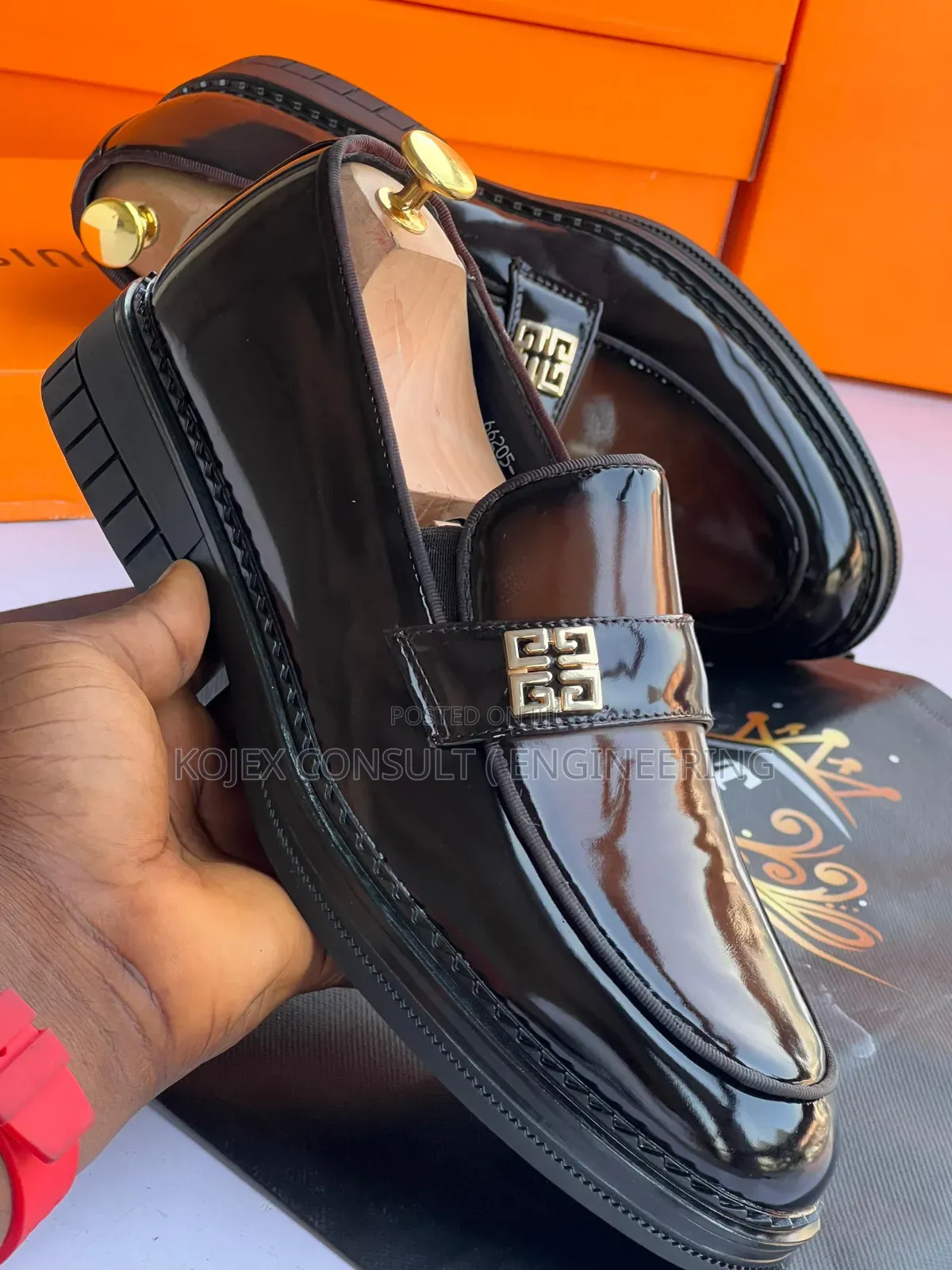 Louis Vuitton Men Flat Quality Shoe