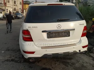 Photo - Mercedes-Benz M Class ML 350 4Matic 2010 White