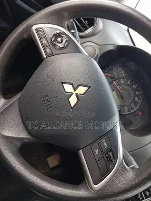 Mitsubishi Mirage GT 2019 Blue