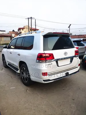 Toyota Land Cruiser 4.0 V6 GXR 2017 White
