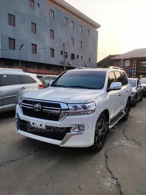 Toyota Land Cruiser 4.0 V6 GXR 2017 White